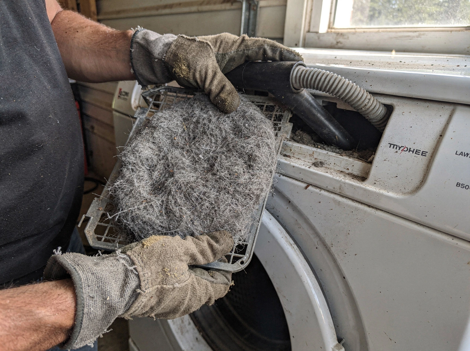 Cleaning Dryer Lint Trap service in Goodyear, AZ
